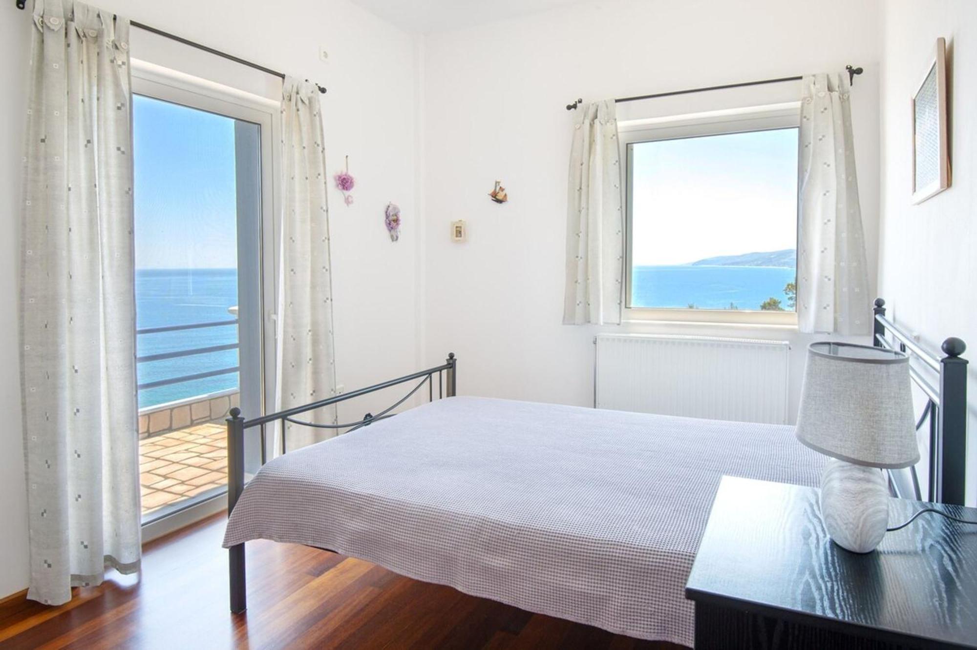 Blue Dream Seaside Villa With Superb Sea Views 凯米 外观 照片
